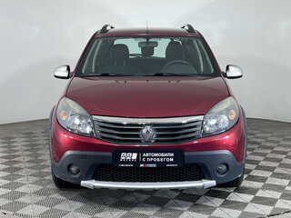 2013 Renault Sandero Stepway I, красный, 797000 рублей, вид 2