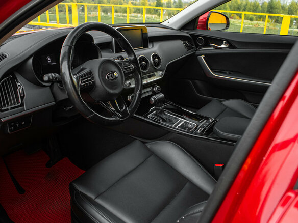 2018 Kia Stinger I, красный, 2020000 рублей - вид 11