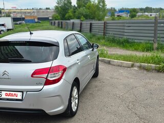 2011 Citroen C4 II, серебристый, 550000 рублей, вид 3
