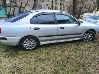 2003 Mitsubishi Carisma I Рестайлинг, серебристый, 180000 рублей, вид 2