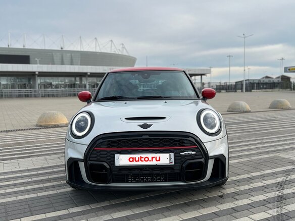 2022 Mini Hatch JCW III (F55/F56) Рестайлинг 2, серый, 4750000 рублей