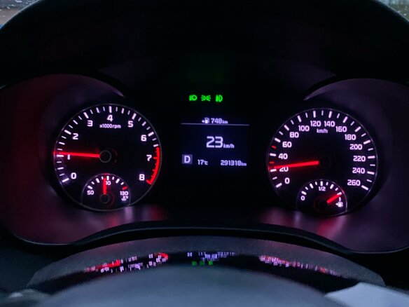 2019 Kia Optima IV Рестайлинг, белый, 1550000 рублей - вид 6
