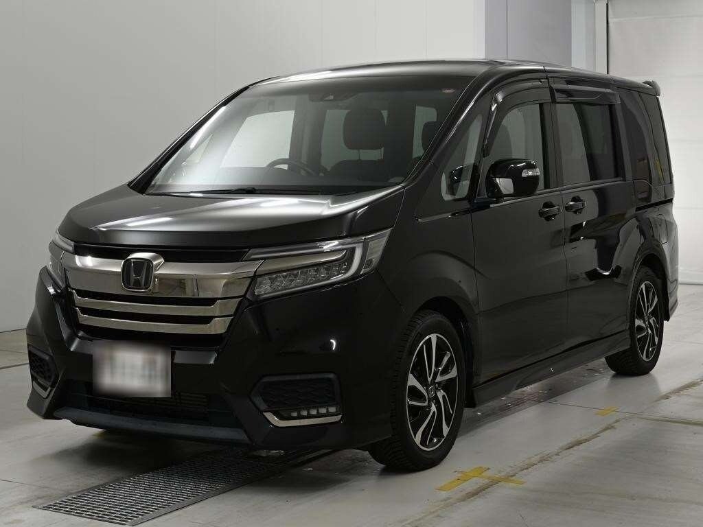 Открыть фотографии: Honda Stepwgn V Рестайлинг