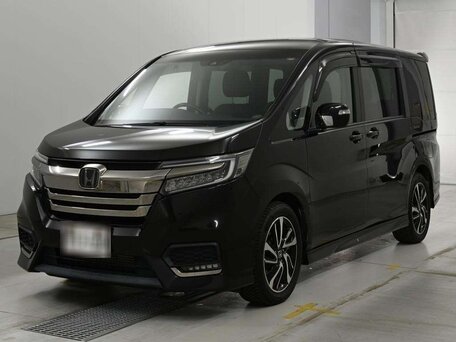 Honda Stepwgn V Рестайлинг