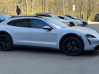 2022 Porsche Taycan 4 Cross Turismo I, серый, 9600000 рублей, вид 3