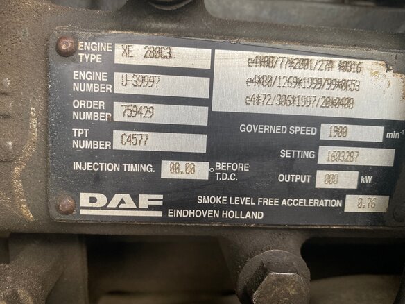 2003 DAF XF 95, пурпурный, 2400000 рублей - вид 20