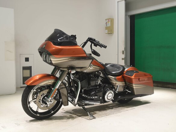 2013 Harley-Davidson CVO Road Glide, оранжевый, 1350000 рублей - вид 3