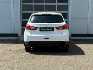 2014 Mitsubishi ASX I Рестайлинг, белый, 775000 рублей, вид 4