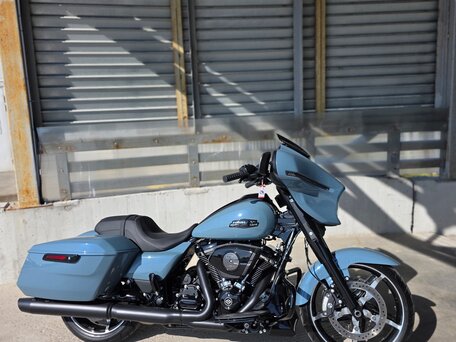 2024 Harley-Davidson Street Glide, голубой, 2749000 рублей, вид 1