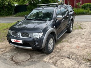 2013 Mitsubishi L200 Super Select IV Рестайлинг, серый, 1450000 рублей, вид 1