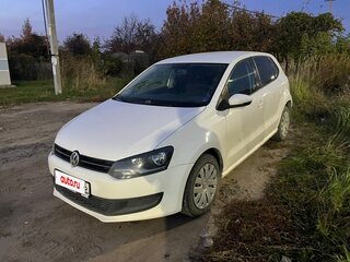 2013 Volkswagen Polo V, белый, 525000 рублей, вид 1