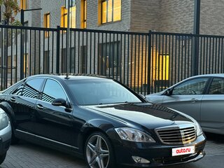 2008 Mercedes-Benz S-Класс 350 V (W221), чёрный, 1300000 рублей, вид 1