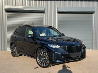 2026 BMW X5 40i IV (G05/G18) Рестайлинг, чёрный, 14490000 рублей, вид 3