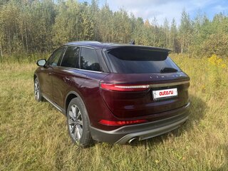2020 Lincoln Corsair I, красный, 3200000 рублей, вид 3