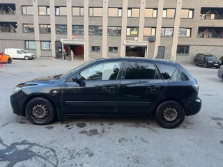 2007 Mazda 3 I (BK) Рестайлинг, чёрный, 360000 рублей, вид 4