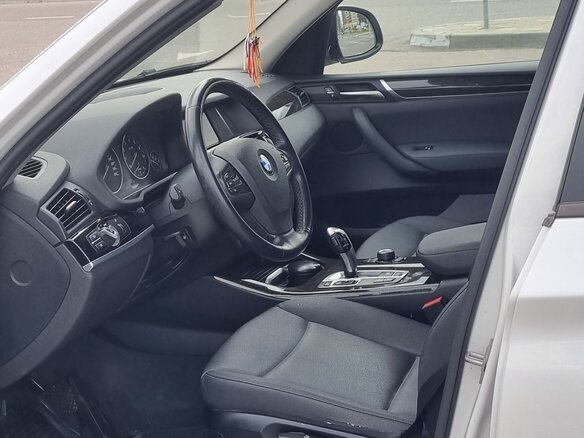 2014 BMW X3 20i xDrive II (F25) Рестайлинг, белый, 1699000 рублей - вид 8