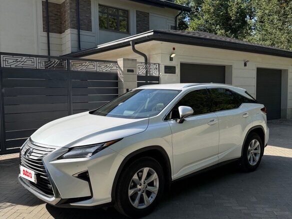 2016 Lexus RX 200t IV, белый, 3700000 рублей - вид 1