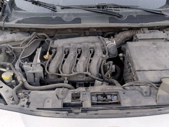 2012 Renault Fluence I, бежевый, 750000 рублей - вид 12