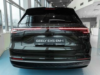 2026 Geely EX5 Гибрид EM-R, зелёный, 3829990 рублей, вид 4