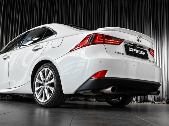 2013 Lexus IS 250 III, белый, 2099000 рублей - вид 8