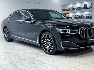 2020 BMW 7 серии Long 740Li xDrive VI (G11/G12) Рестайлинг, чёрный, 5849000 рублей, вид 3