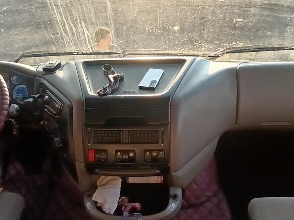 2010 DAF XF 105, белый, 4000000 рублей - вид 26