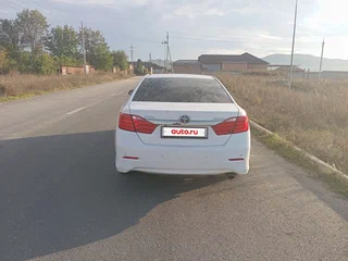 2014 Toyota Camry VII (XV50), белый, 1250000 рублей, вид 4