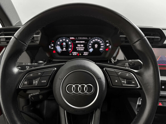 2022 Audi A3 IV (8Y), красный, 3300000 рублей - вид 20