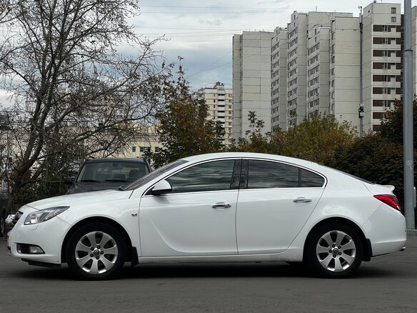 2011 Opel Insignia I, белый - вид 6