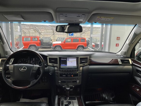 2013 Lexus LX 570 III Рестайлинг, чёрный, 3600000 рублей - вид 9