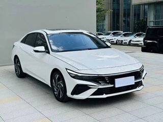 2023 Hyundai Elantra VII (CN7) Рестайлинг, белый, 1460008 рублей, вид 3