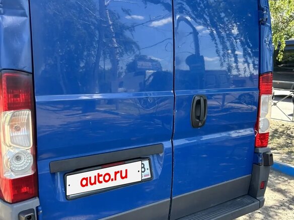 2011 Peugeot Boxer, синий, 1080000 рублей - вид 1