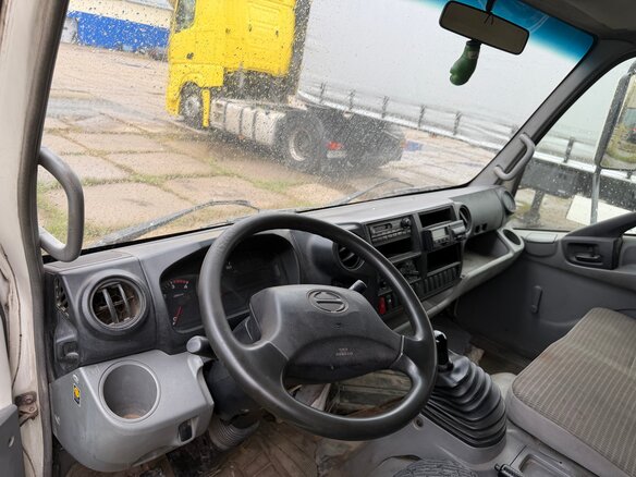2012 Hino Series 300 (Dutro), белый, 1399000 рублей - вид 6
