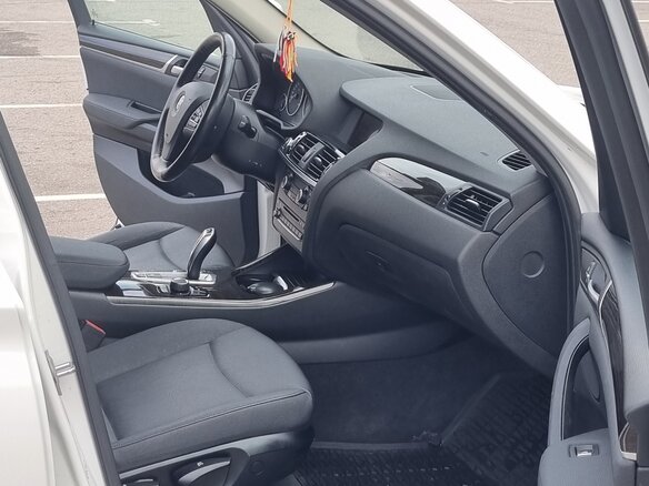 2014 BMW X3 20i xDrive II (F25) Рестайлинг, белый, 1699000 рублей - вид 9
