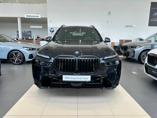 2025 BMW X7 40d I (G07) Рестайлинг, чёрный, 16700000 рублей, вид 2