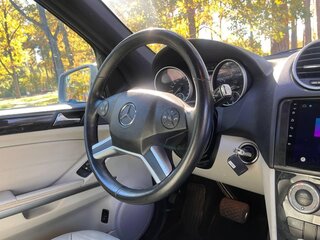 2011 Mercedes-Benz M-Класс 350 II (W164) Рестайлинг, серый, 1150000 рублей, вид 2