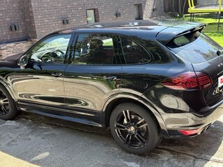 2013 Porsche Cayenne S Diesel II (958), чёрный, 3690000 рублей, вид 4