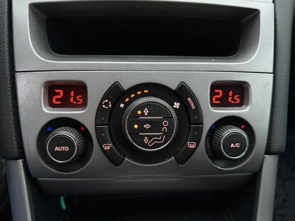 2011 Peugeot 308 I Рестайлинг, серый, 430000 рублей - вид 13
