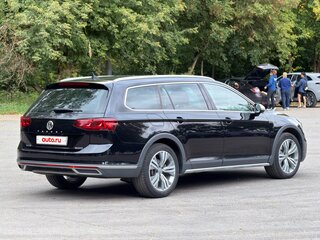 2020 Volkswagen Passat Alltrack B8 Рестайлинг, чёрный, 3990000 рублей, вид 5