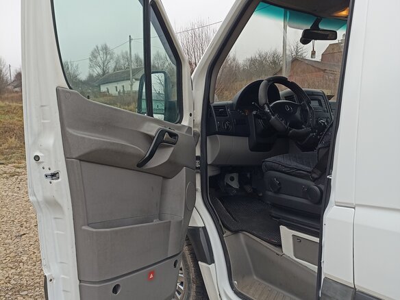 2008 Mercedes-Benz Sprinter, белый, 1600000 рублей - вид 12