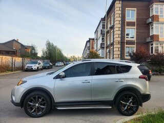 2014 Toyota RAV4 IV (XA40), серебристый, 1650000 рублей, вид 5