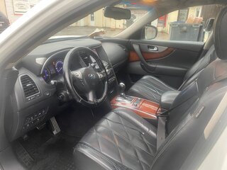 2012 Infiniti FX30d II (S51) Рестайлинг, белый, 1350000 рублей, вид 4