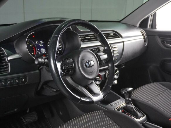 2018 Kia Rio IV, коричневый, 1449000 рублей - вид 12