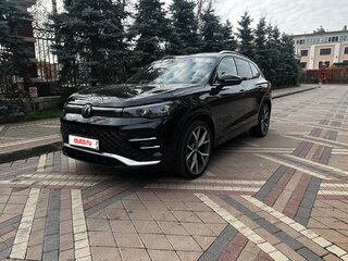 2024 Volkswagen Tiguan L Pro III (China Market), чёрный, 4380000 рублей, вид 1