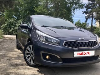 2017 Kia Ceed II Рестайлинг, серый, 1200000 рублей, вид 2