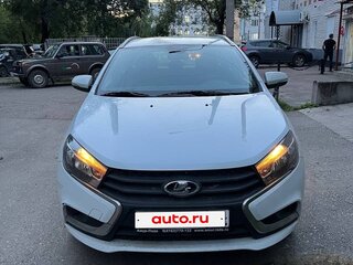 2018 Lada (ВАЗ) Vesta SW I, белый, 900000 рублей, вид 1