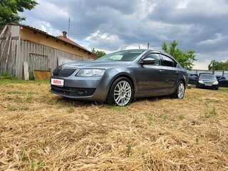 2015 Skoda Octavia III (A7), серый, 2050000 рублей, вид 3