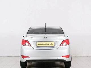 2014 Hyundai Solaris I Рестайлинг, серебристый, 1049000 рублей, вид 5