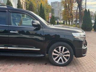 2016 Toyota Land Cruiser 200 Series Рестайлинг 2, чёрный, 5100000 рублей, вид 5