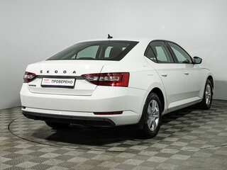 2020 Skoda Superb III Рестайлинг, белый, 2395900 рублей, вид 5